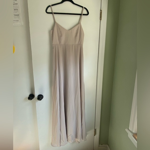 NWT Show Me Your Mumu Faith Maxi Dress in Soft Beige - Picture 3 of 10